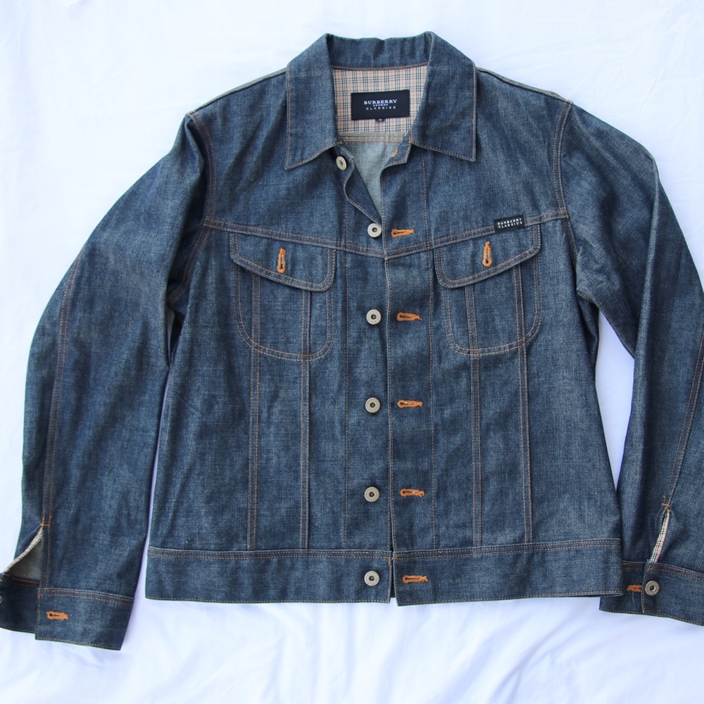 Elegant - Feel Good - everyday jean jacket by Burberry